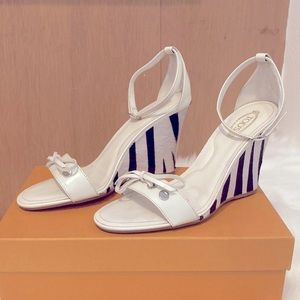 Authentic Tod’s Zeppa Wedge Leather Sandals with Zebra Print Women Size 38